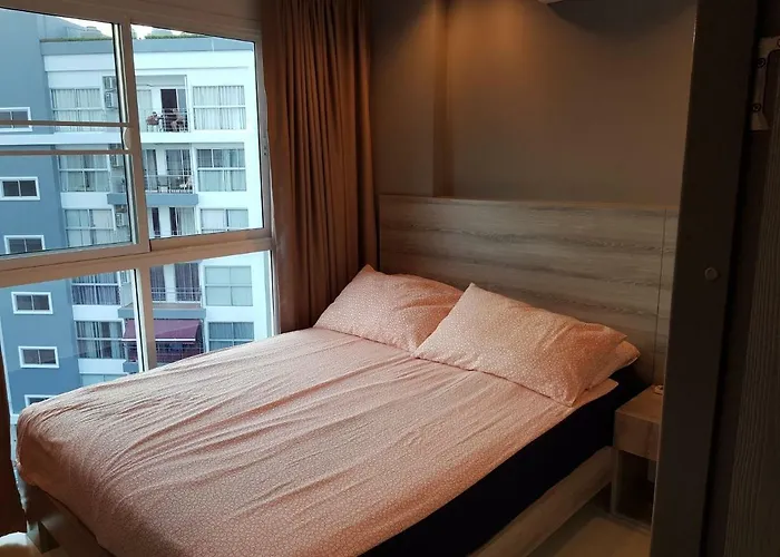 Grandblue Condominium 609