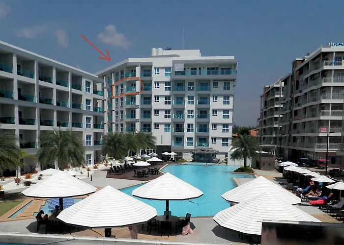 Grandblue Condominium 609